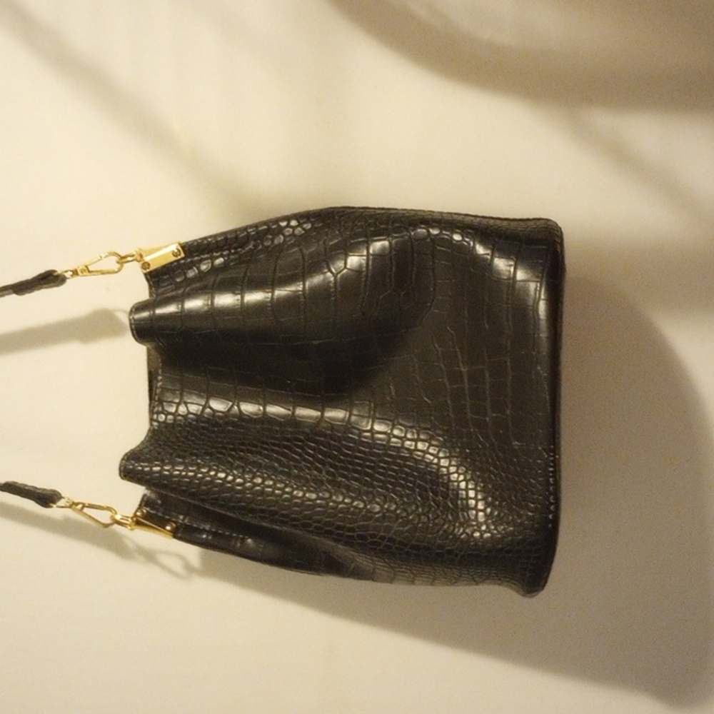 black leather feux gator skin shoulder bag